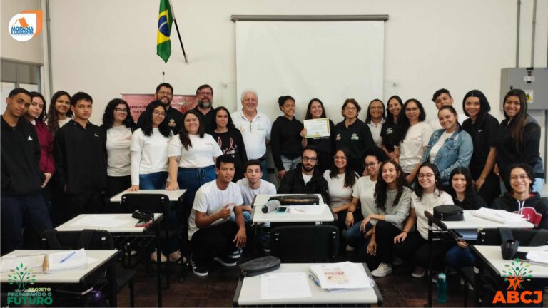 Read more about the article Cativando Corações e Inspirando Sonhos no Ensino Superior
